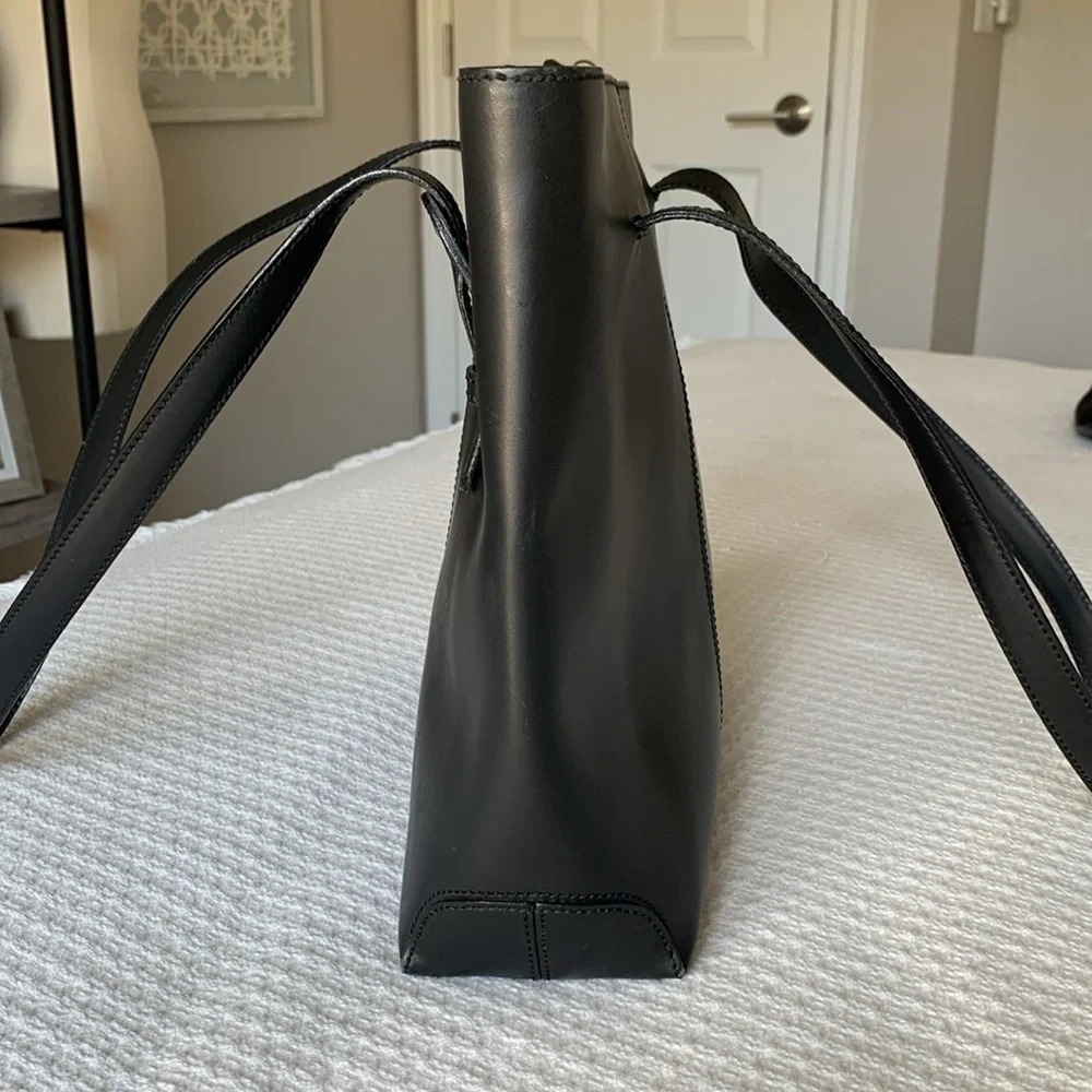 Cristian made in Italy black leather tote bag